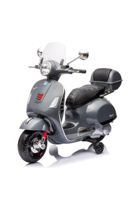 Moto électrique Piaggio Vespa GTS Super 12V avec top case et pare-brise