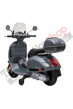 Moto électrique Piaggio Vespa GTS Super 12V avec top case et pare-brise - Grise - Deuxième choix
